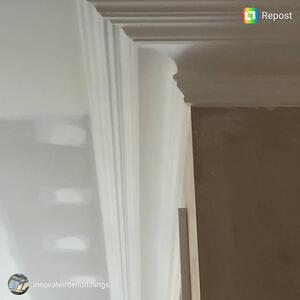 Our popular SC14 cornice installed by @innovateinteriorlinings check the super sharp mitres!
#cornice #plaster #sydney #victorianstyle #paddington